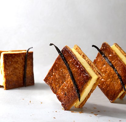 Vanilla bean pastry slices